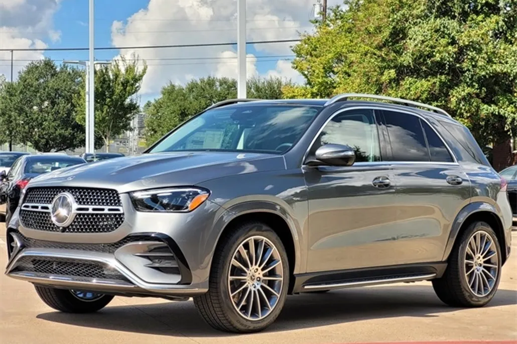 2026 Mercedes Benz GLE 450 4MATIC photo 1