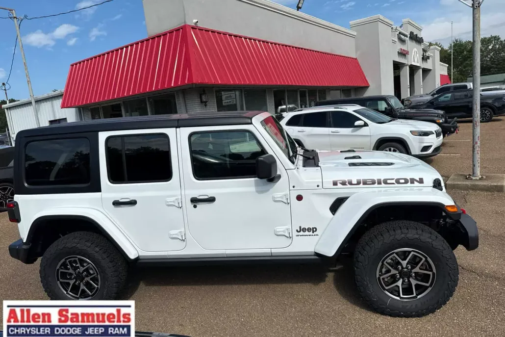 2025 Jeep Wrangler Rubicon photo 1