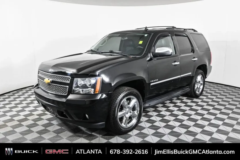 2013 Chevrolet Tahoe LTZ photo 1