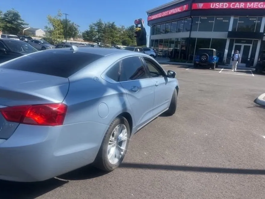 2014 Chevrolet Impala 2LT photo 1