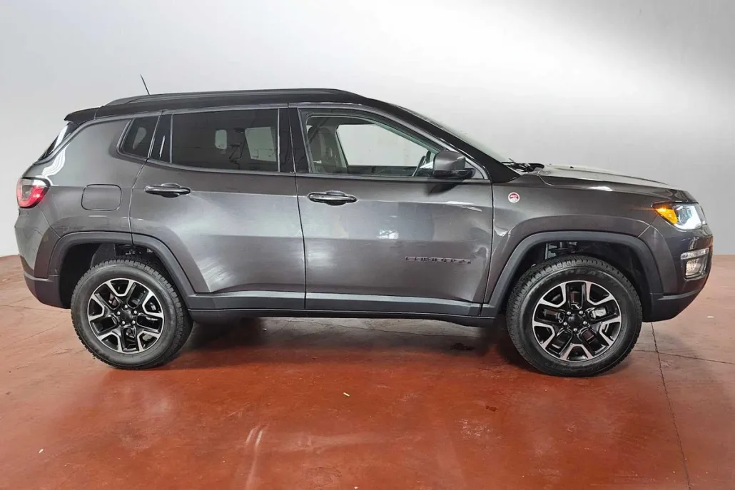 2021 Jeep Compass Trailhawk photo 1