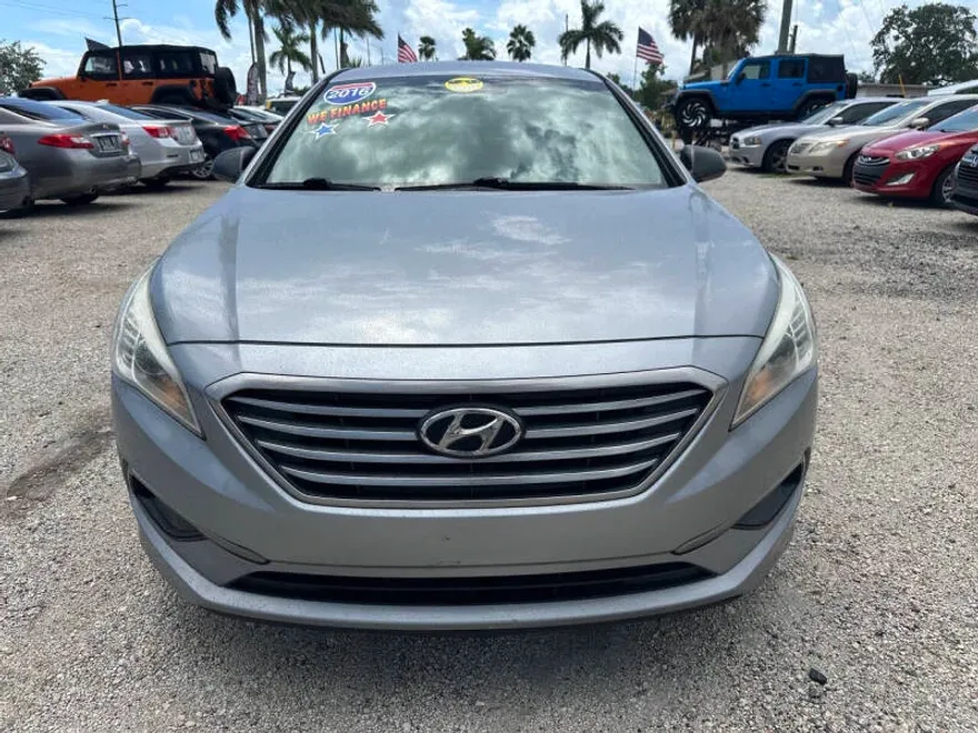 2016 Hyundai Sonata SE Eco photo 1