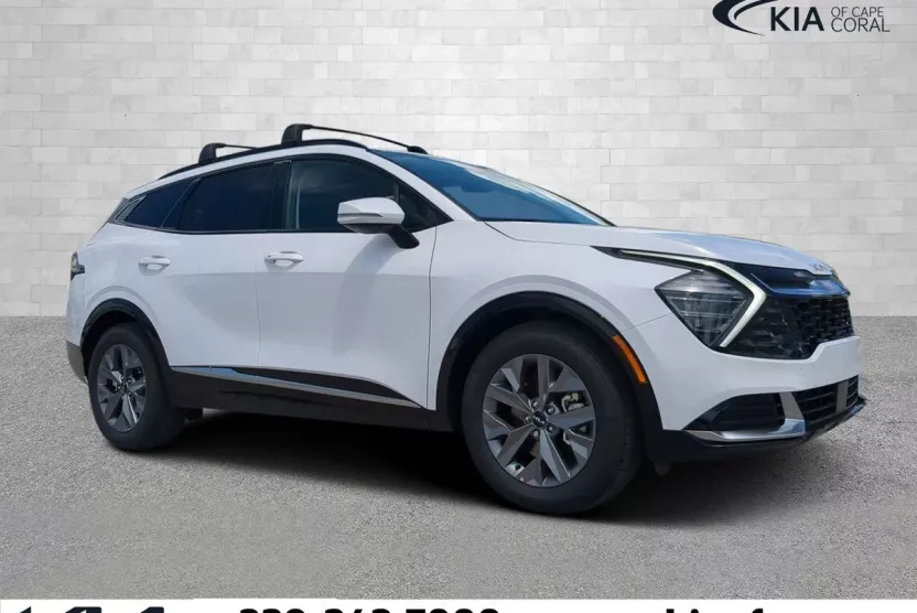 2025 Kia Sportage SX photo 1
