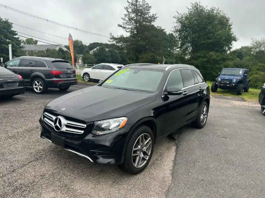 2019 Mercedes Benz GLC AMG 63 photo 1