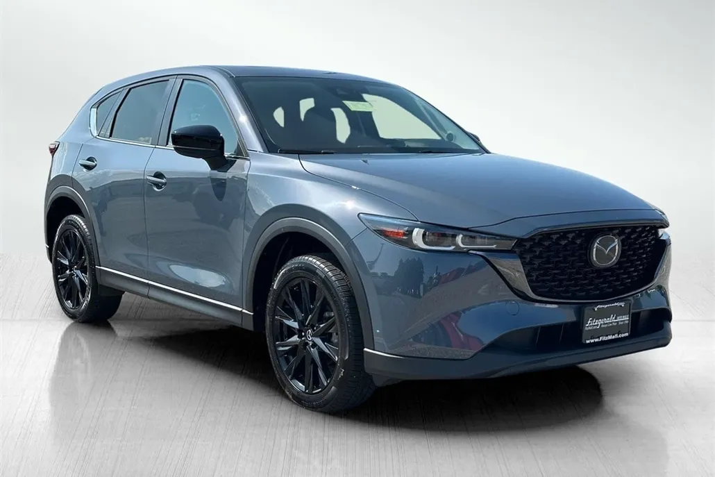 2024 Mazda CX-5 2.5 S Preferred photo 1