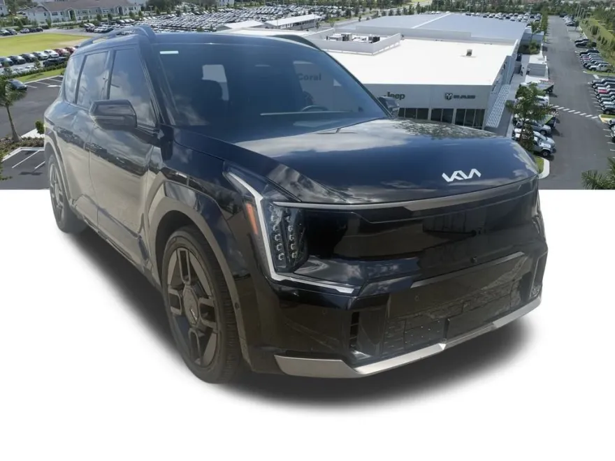 2024 Kia EV9 GT-Line photo 1