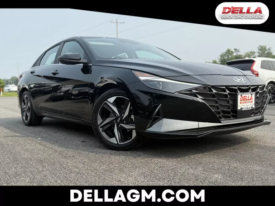 2023 Hyundai Elantra Limited photo 1