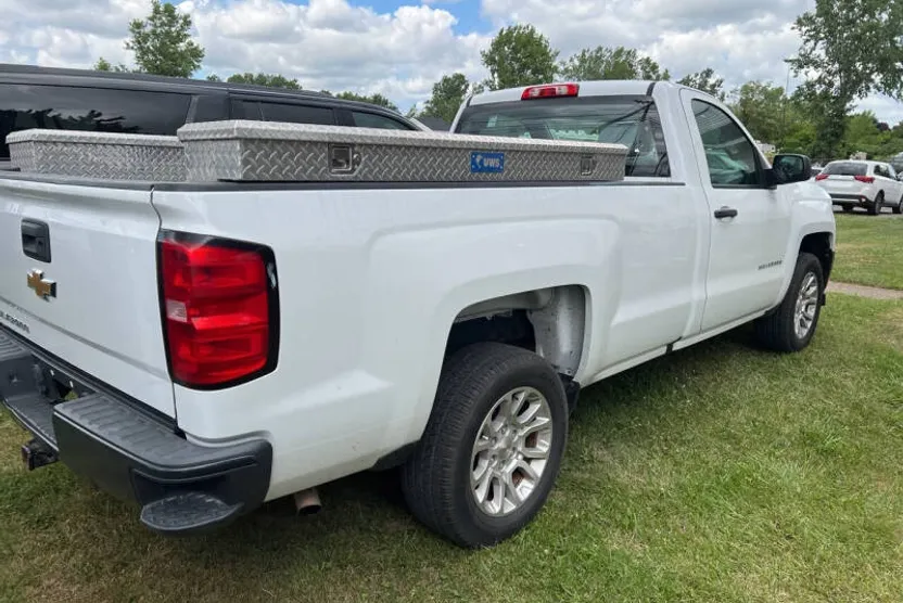 2017 Chevrolet Silverado 1500 LS photo 1