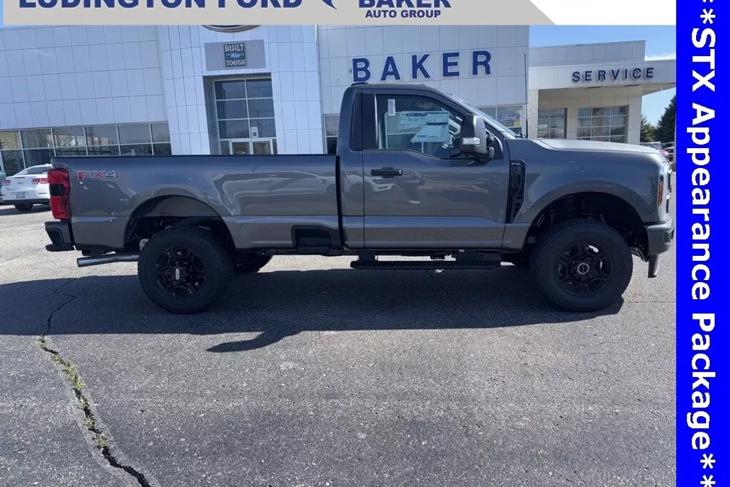 2025 Ford F-250 photo 1