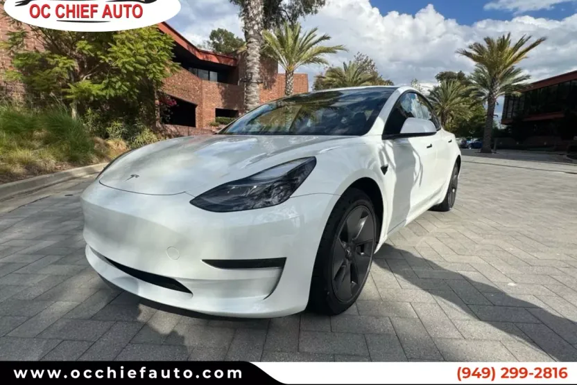 2023 Tesla Model 3 photo 1