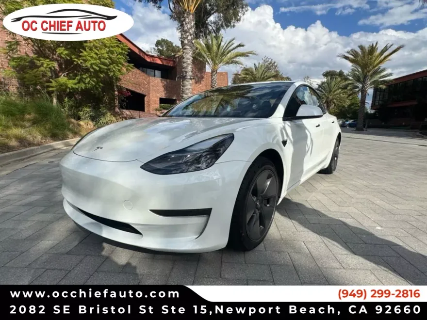 2023 Tesla Model 3 photo 1