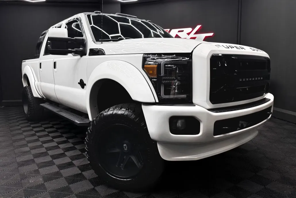 2011 Ford F-350 Lariat photo 1