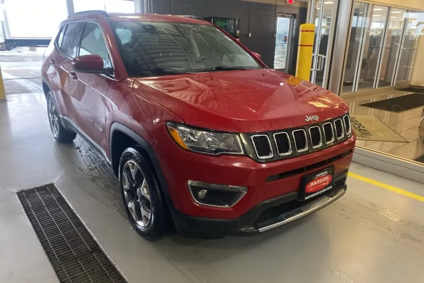 2019 Jeep Compass Limited photo 1