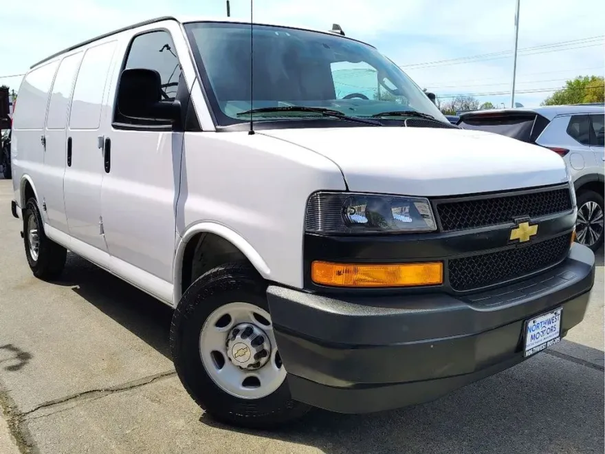 2020 Chevrolet Express 2500 Cargo Van photo 1