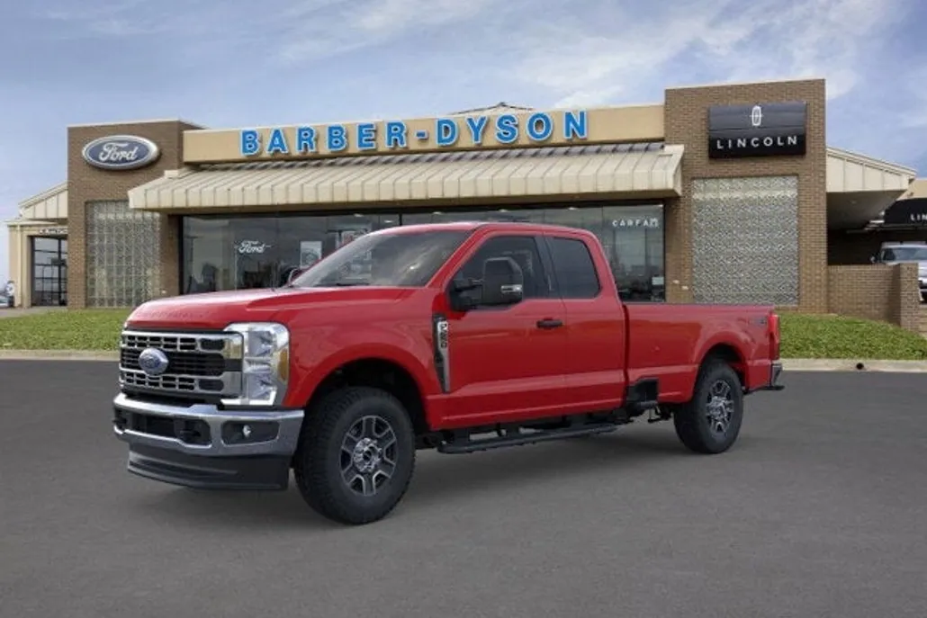 2025 Ford F-250 XLT photo 1
