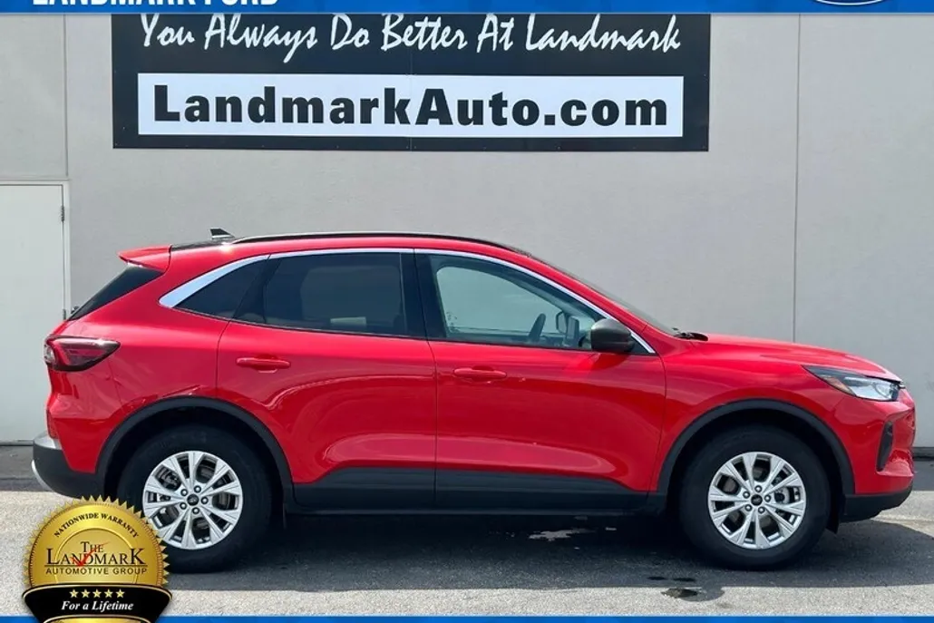 2024 Ford Escape Active photo 1