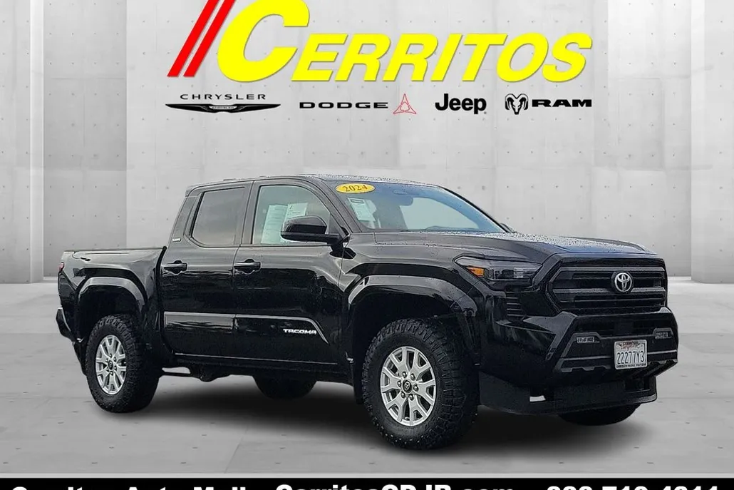 2024 Toyota Tacoma SR5 4x4 photo 1