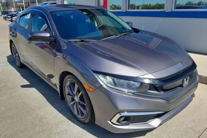 2019 Honda Civic EX photo 1