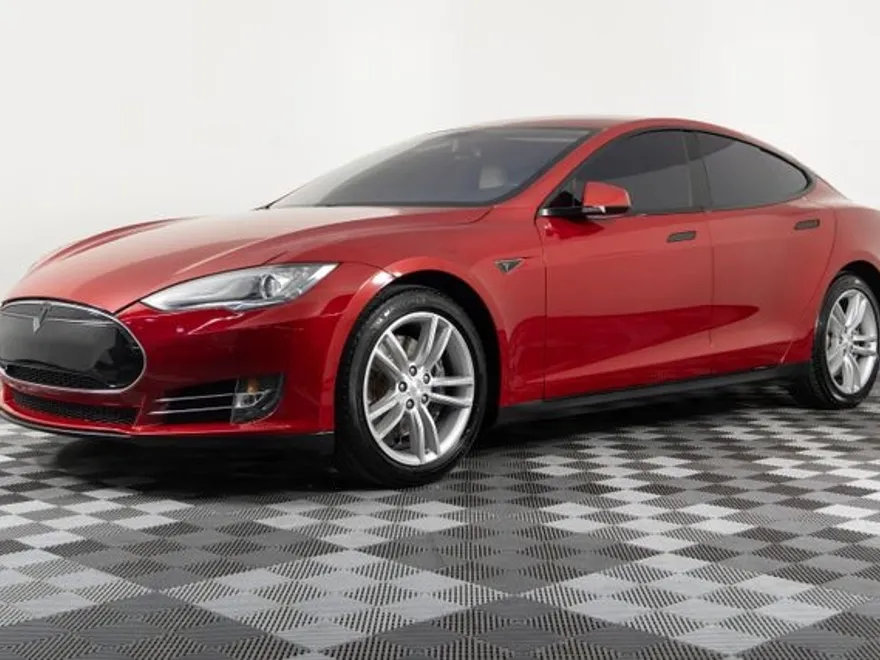 2014 Tesla Model S P85D photo 1