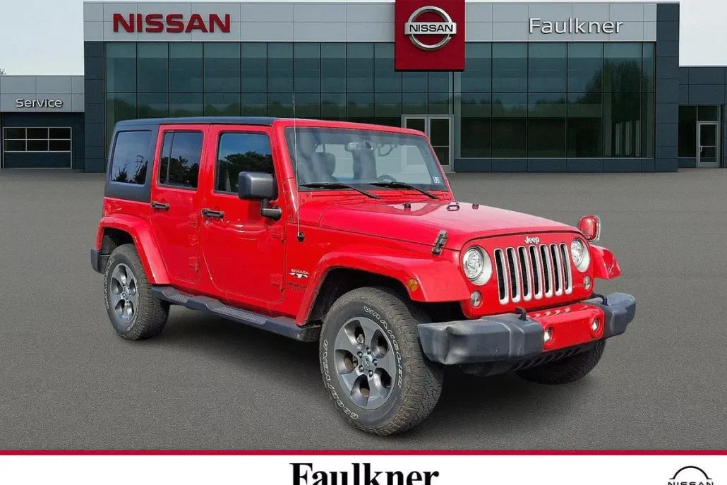 2018 Jeep Wrangler Unlimited Sahara photo 1