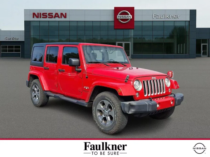 2018 Jeep Wrangler Unlimited Sahara photo 1