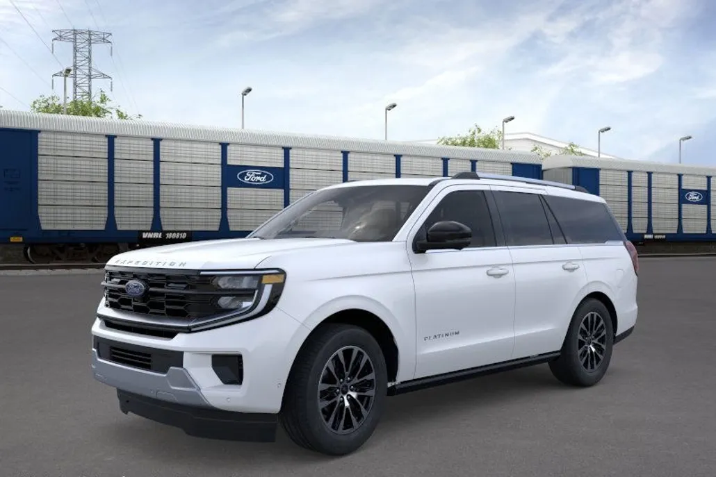 2025 Ford Expedition Platinum photo 1