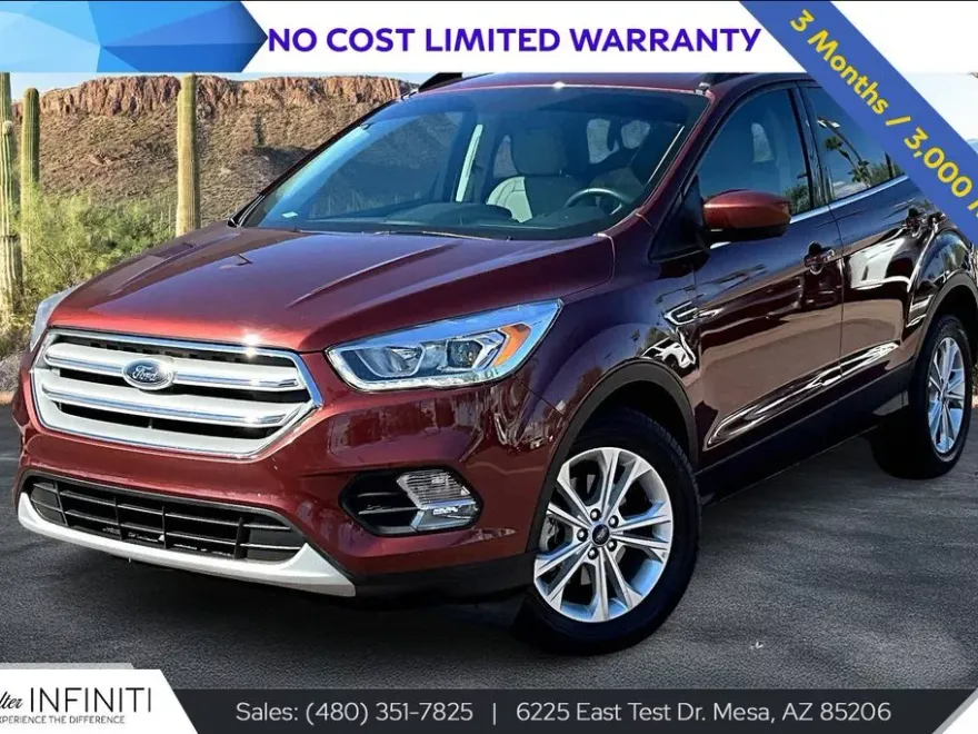 2018 Ford Escape SEL photo 1