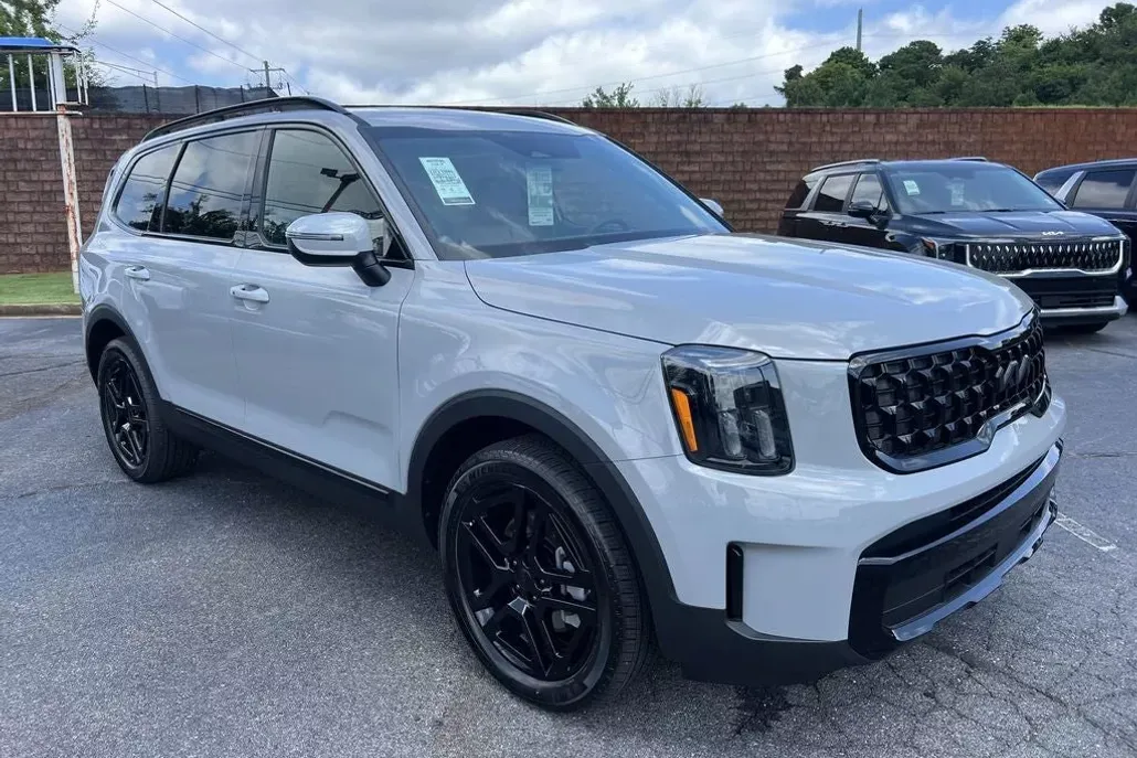 2025 Kia Telluride EX X-Line photo 1