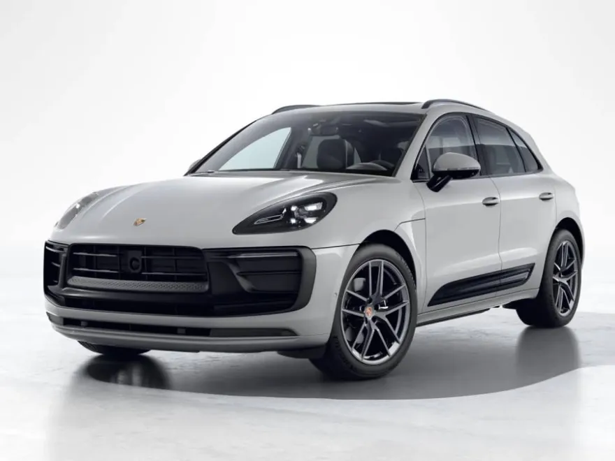 2026 Porsche Macan T photo 1