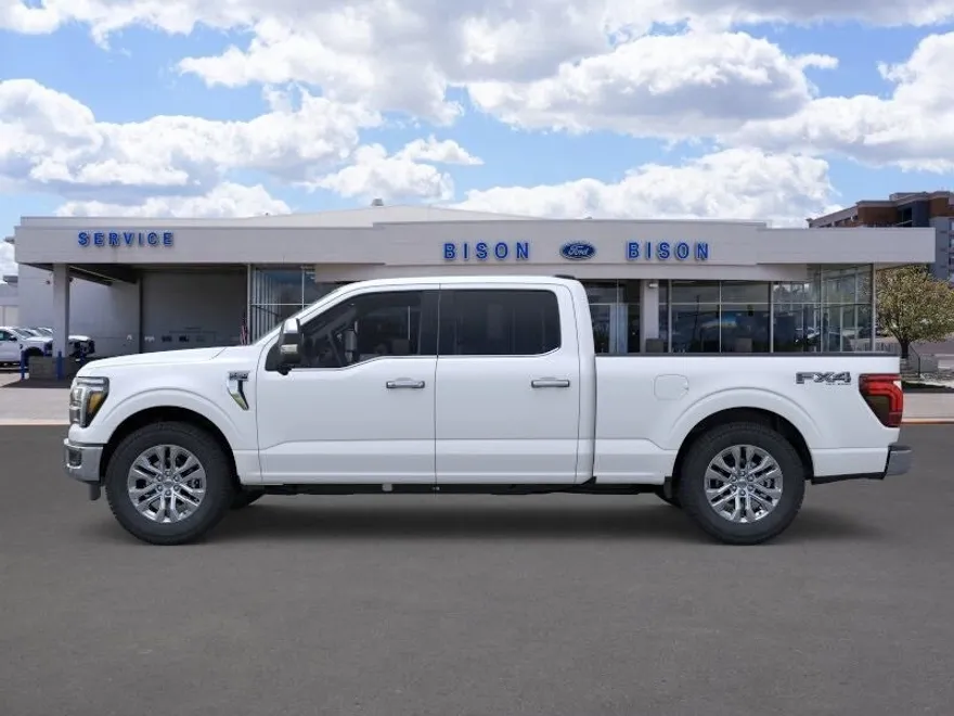 2025 Ford F-150 Lariat photo 1