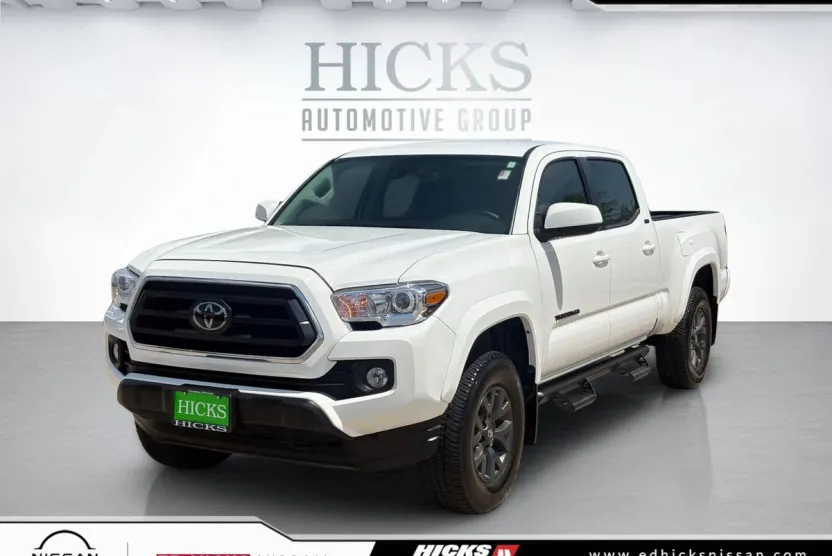 2023 Toyota Tacoma SR5 photo 1