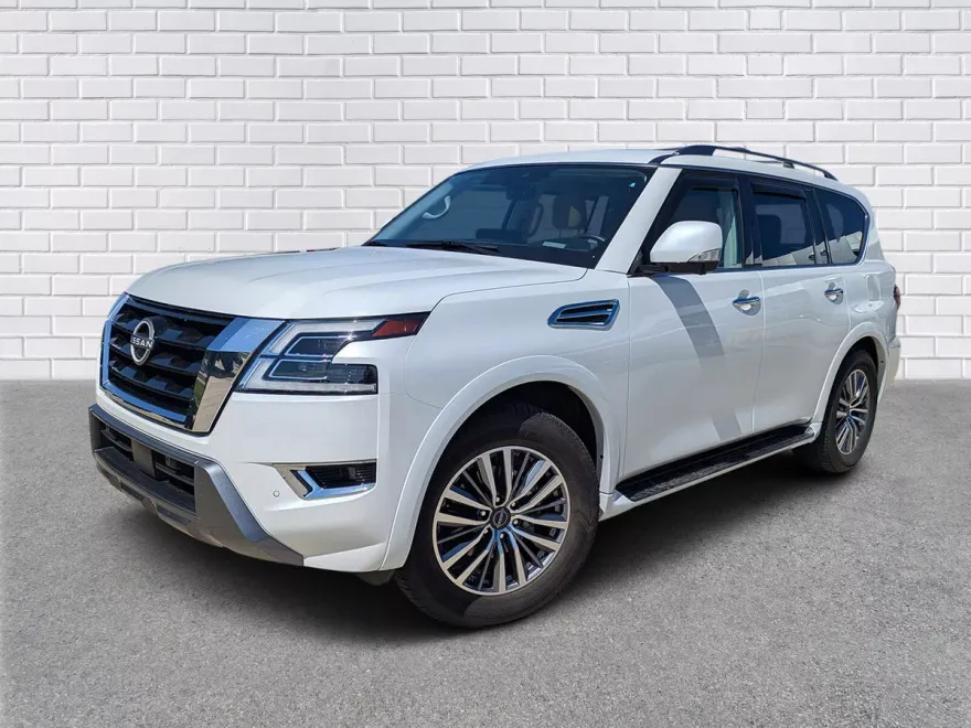 2023 Nissan Armada SL photo 1