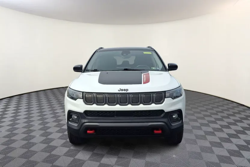 2022 Jeep Compass Trailhawk Sport photo 1