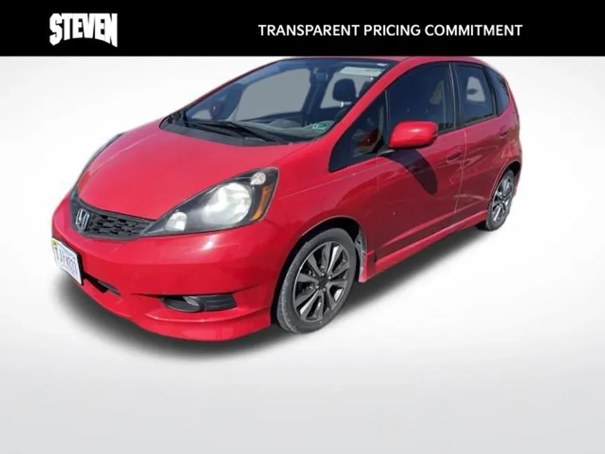 2013 Honda Fit Sport photo 1
