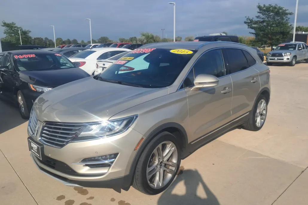 2015 Lincoln MKC Base photo 1