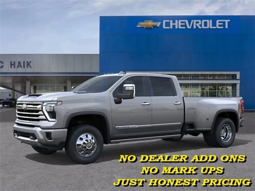 2026 Chevrolet Silverado 3500HD High Country photo 1