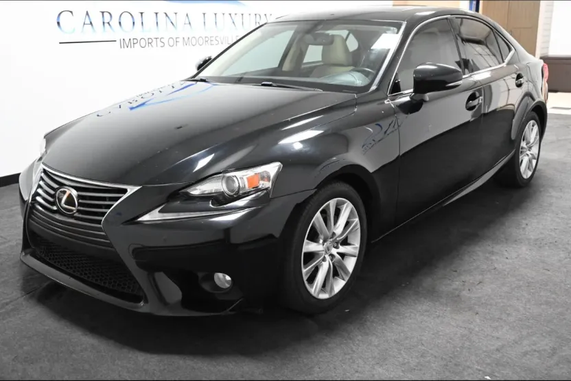 2014 Lexus IS 250 photo 1