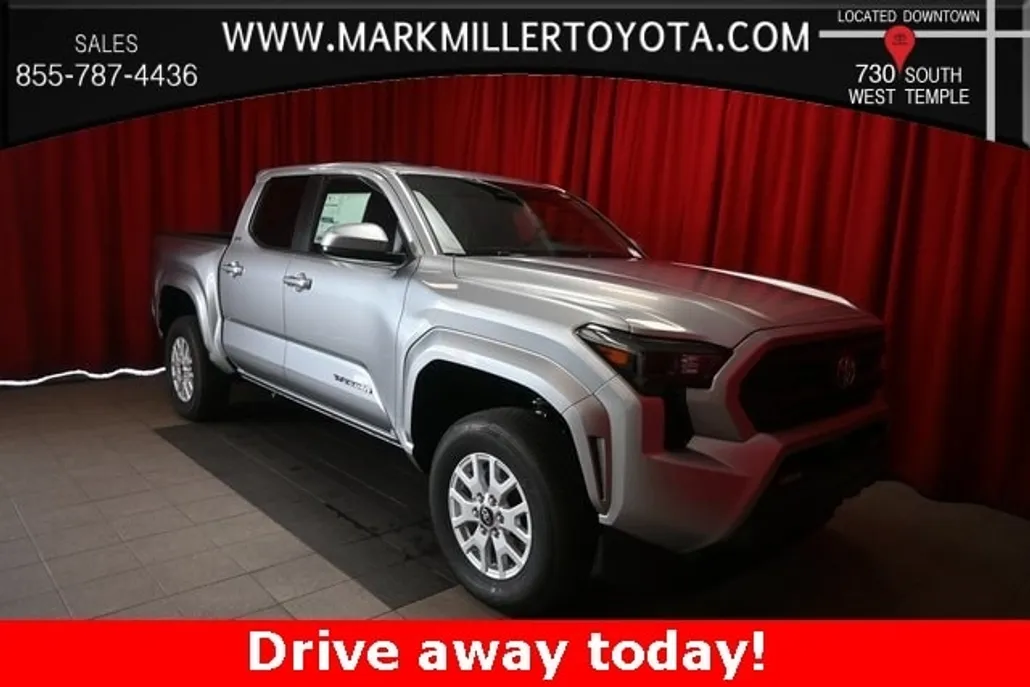 2025 Toyota Tacoma SR5 photo 1