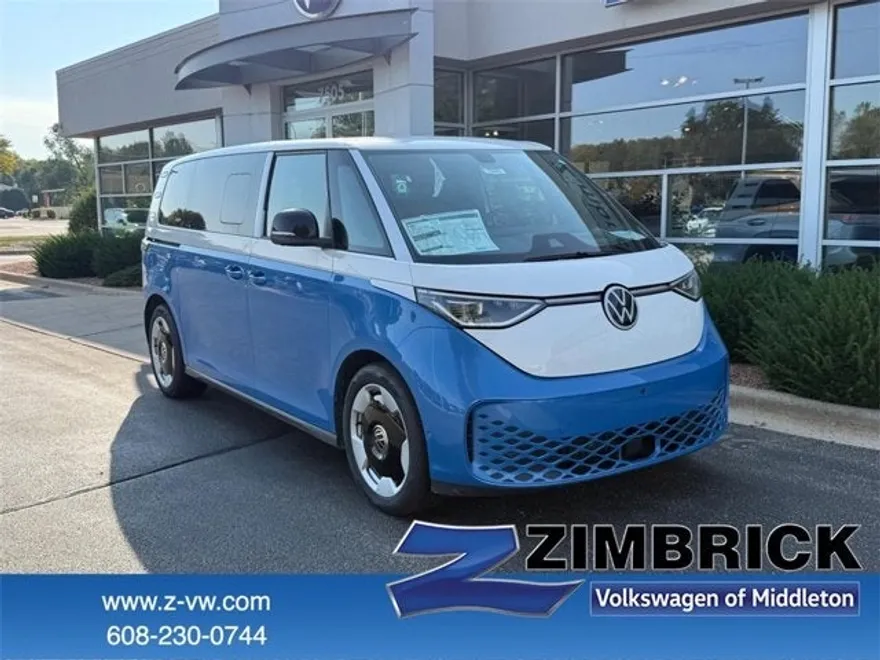 2025 Volkswagen ID. Buzz Pro Plus photo 1