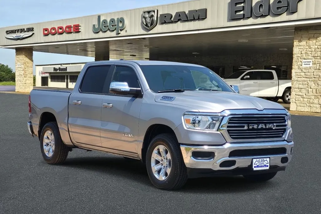 2024 Ram 1500 Laramie photo 1
