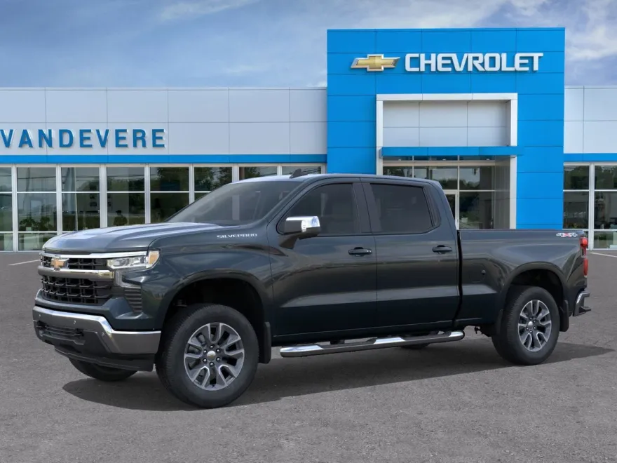 2026 Chevrolet Silverado 1500 LT photo 1