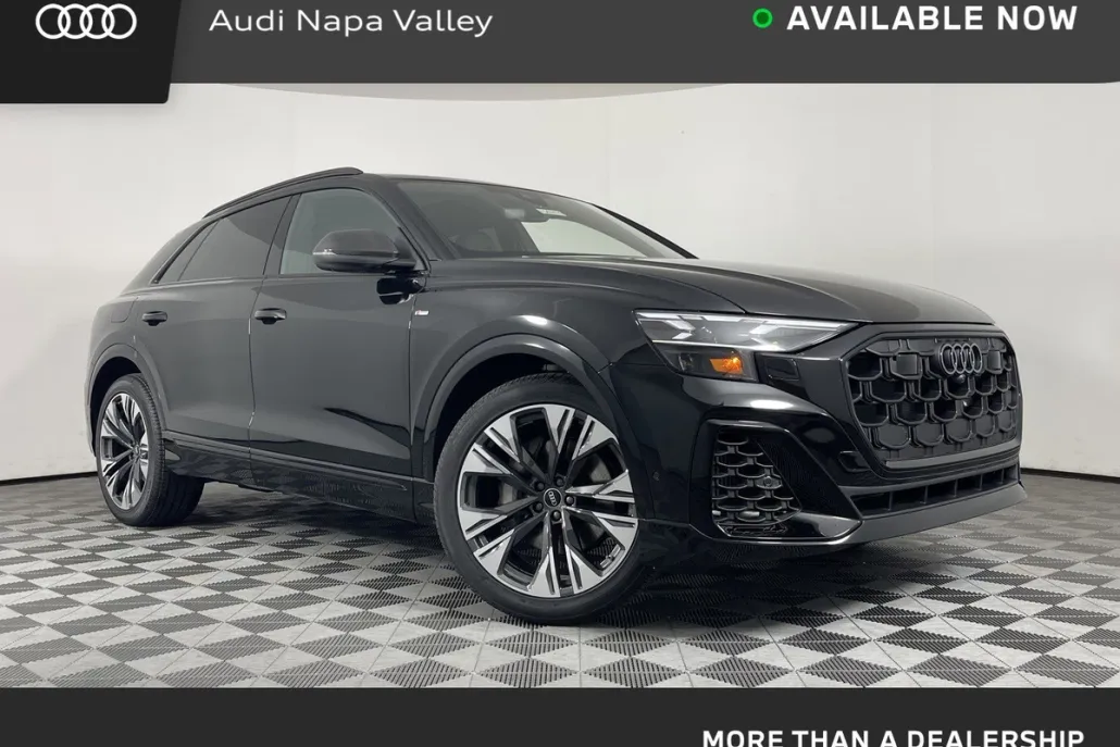 2025 Audi Q8 Prestige 55 photo 1