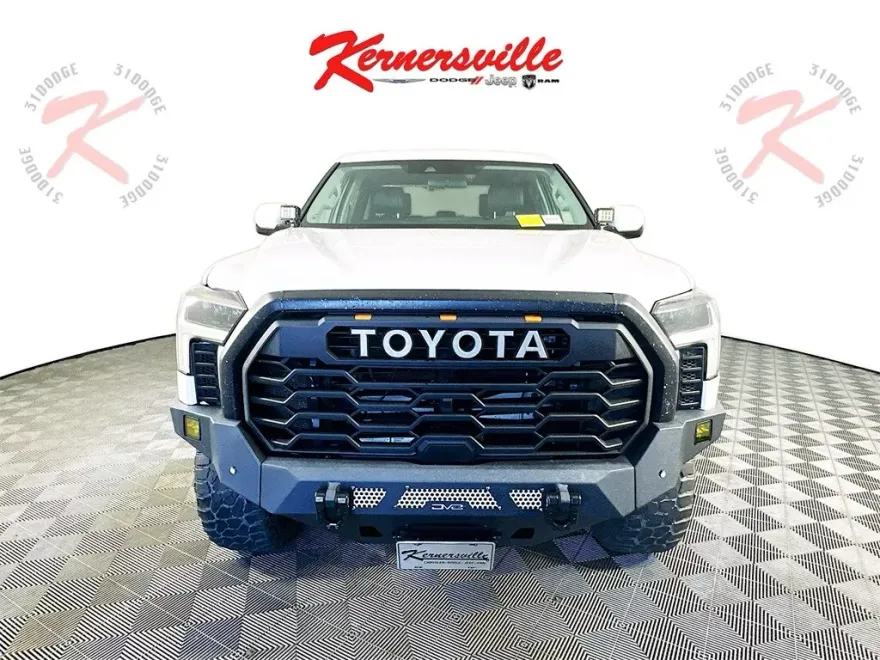 2023 Toyota Tundra SR5 photo 1