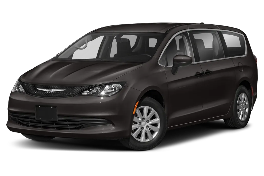 2020 Chrysler Voyager LXi photo 1