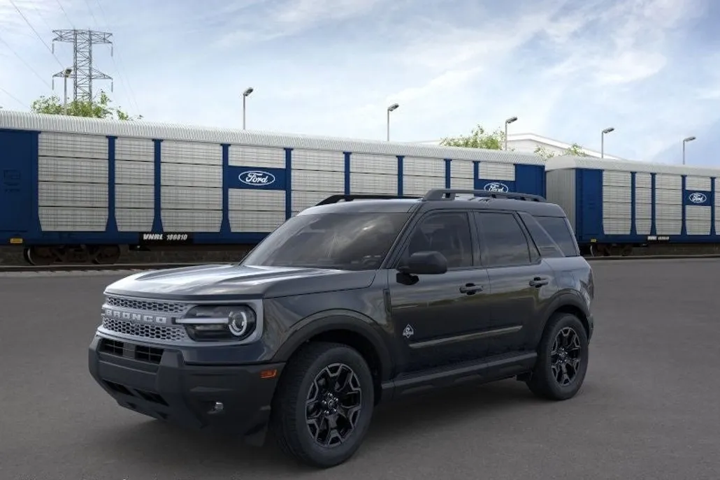 2025 Ford Bronco Sport Outer Banks photo 1