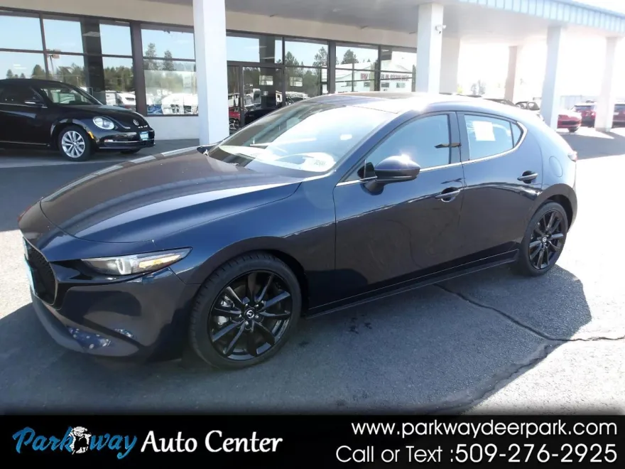 2020 Mazda Mazda3 Premium photo 1