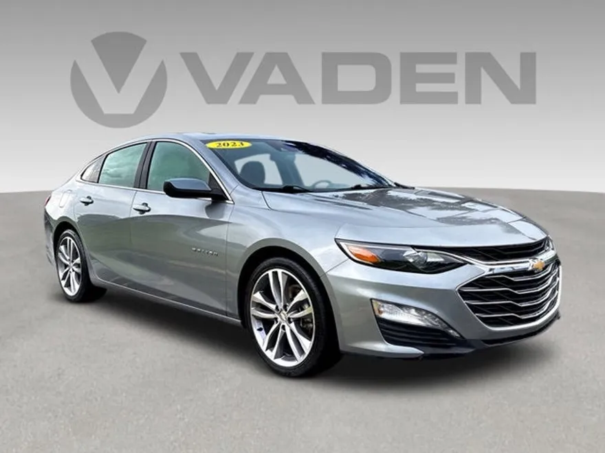 2023 Chevrolet Malibu 1LT photo 1
