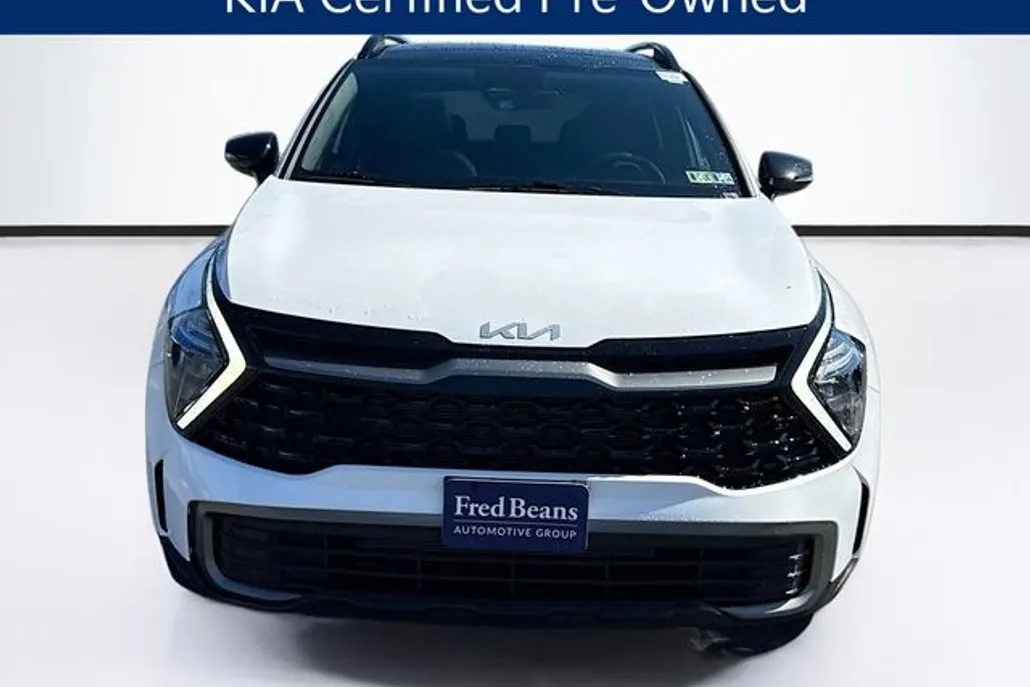 2023 Kia Sportage X-Line photo 1