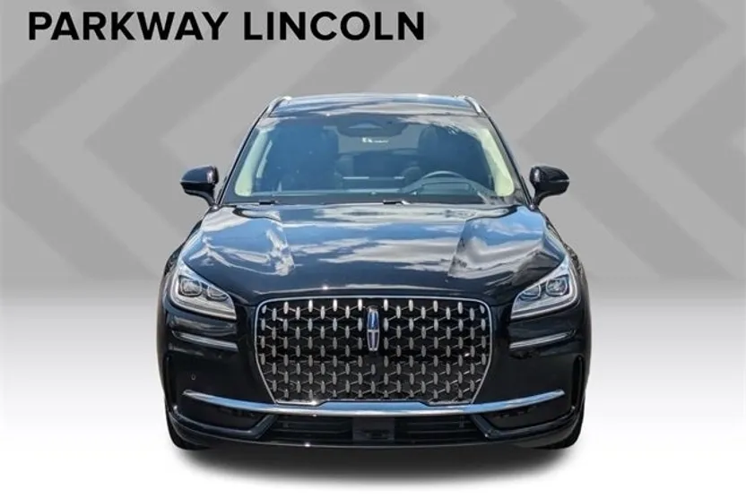 2024 Lincoln Corsair Grand Touring photo 1