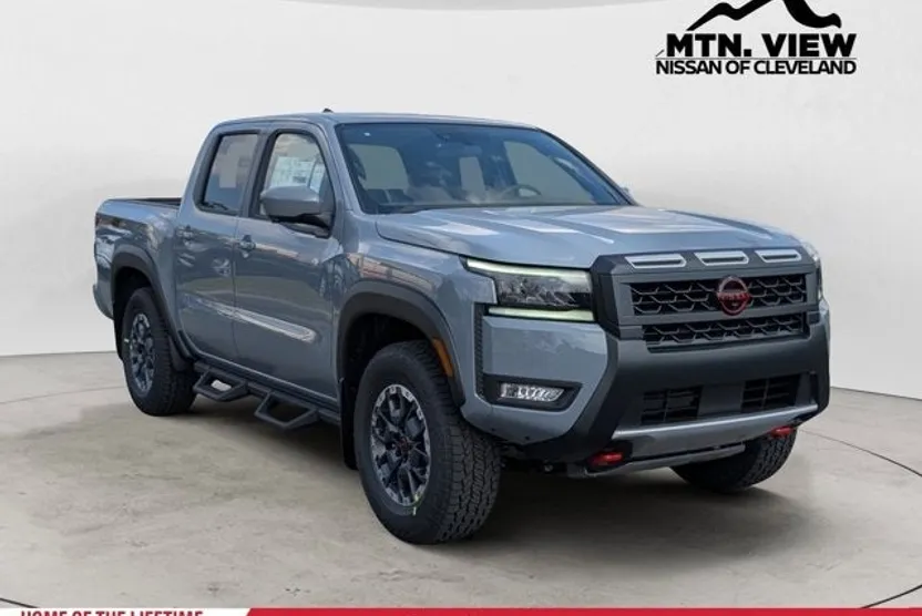 2026 Nissan Frontier PRO-4X photo 1